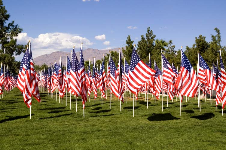 One Flag for Every Soul, The Five Year Memorial to 9.11.2001, Las Vegas, Nevada - 2006,  © Mickey Cox, 2006