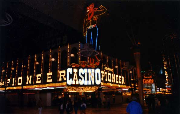 Pioneer Club and Vegas Vic